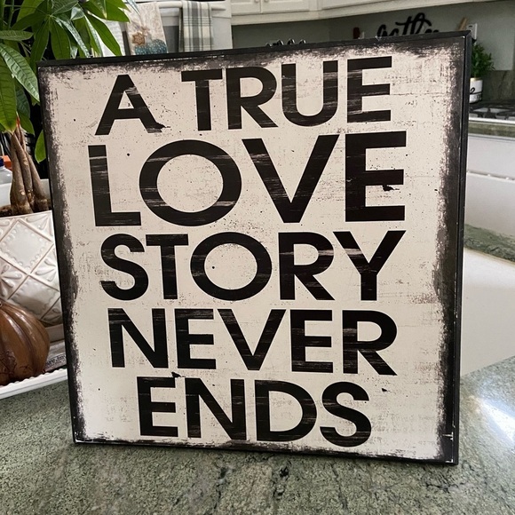 Rustic Wall Sign. “True Love Story Never Ends” 16” - Picture 3 of 3